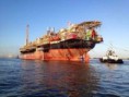 Plataformas de petróleo salvam balança de déficit bilionário